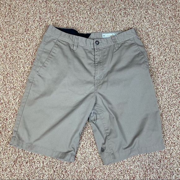 Volcom Other - Volcom Mens Khaki Shorts 34